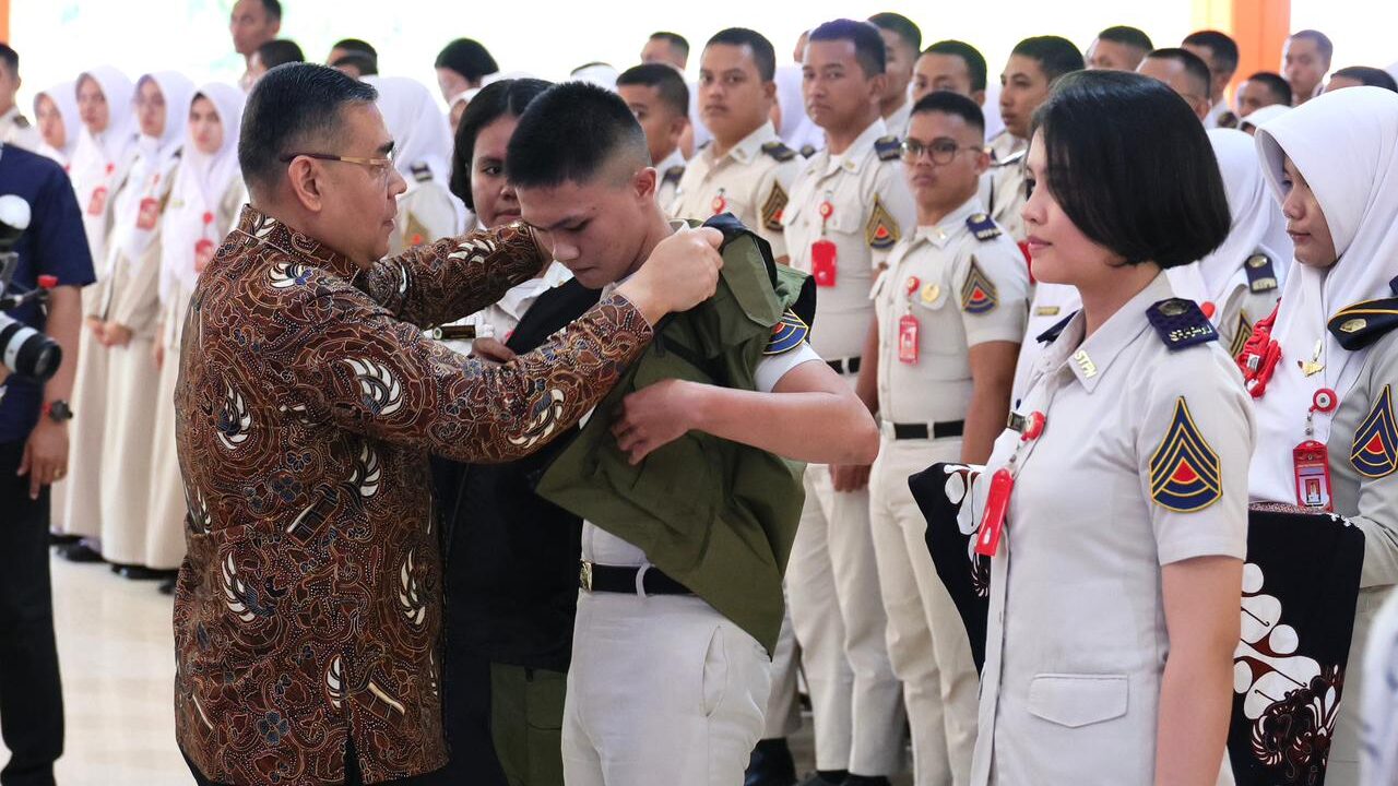 Lepas 619 Taruna/i STPN untuk KKN Pertanahan, Wamen Ossy Sampaikan 3 Pesan Pedoman Kerja Lapangan