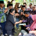 Akhir Perjuangan Panjang, Sertipikat Tanah Mbah Tupon Kembali ke Tangan yang Berhak