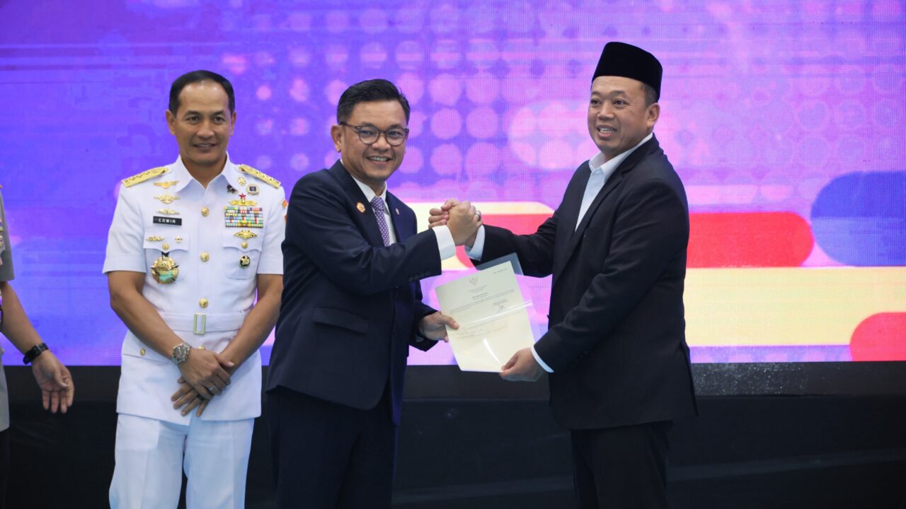 Serahkan Sertipikat Hak Pakai untuk Lemhannas RI, Menteri Nusron: Perkuat Kepastian Hukum Aset Negara